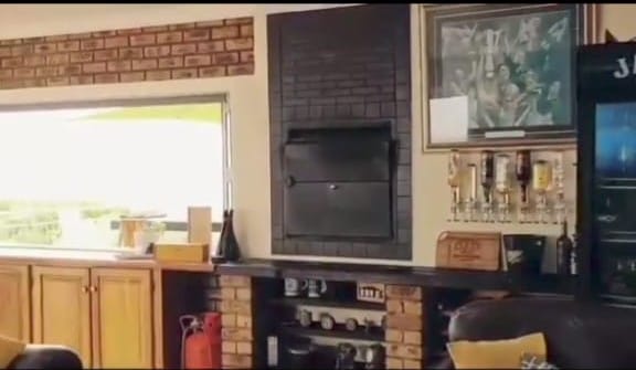 To Let 4 Bedroom Property for Rent in Winterstrand Eastern Cape